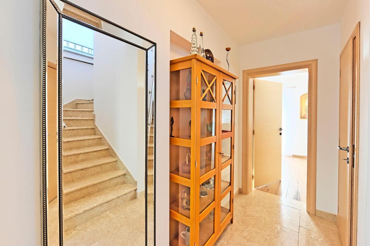 Casa Tara Three-Bedroom Holiday Home Pula Zewnętrze zdjęcie