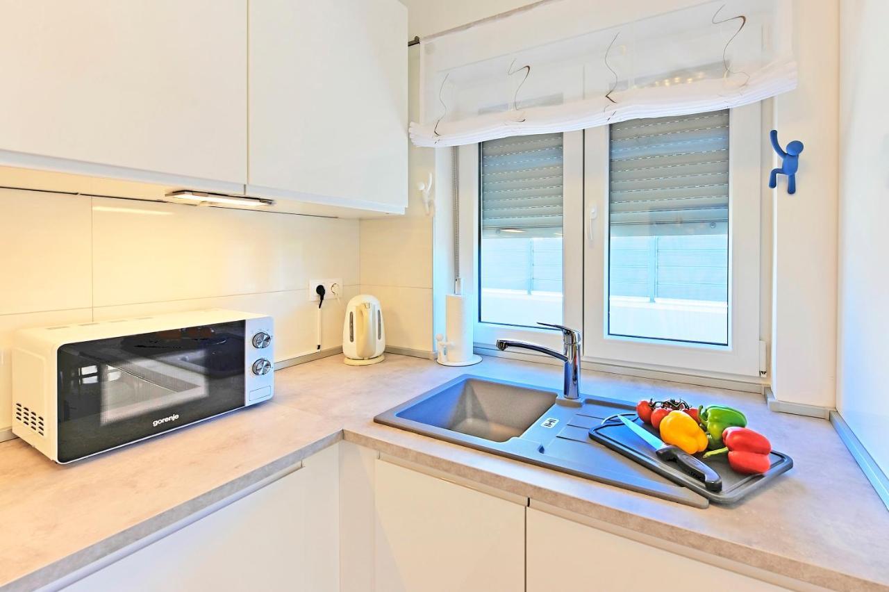 Casa Tara Three-Bedroom Holiday Home Pula Zewnętrze zdjęcie